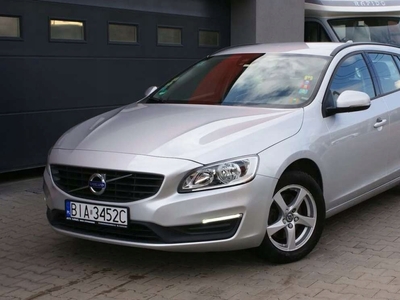 Volvo V60 I Kombi Facelifting 2.0 D2 DRIVE-E 120KM 2018