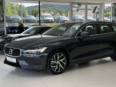 Volvo V60 II Kombi 2.0 T8 Twin Engine 390KM 2019