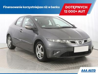 Honda Civic VIII Hatchback 3d 1.4 i-VTEC 100KM 2009