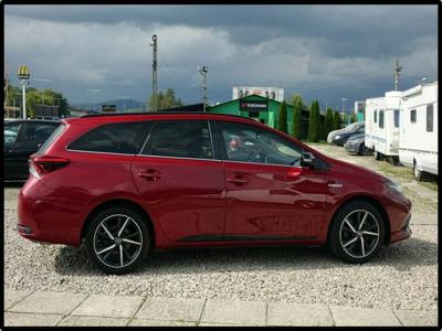 Toyota Auris 1.8VVT-i Hybrid * Prestige * Xenon* Led* Radar* Navi