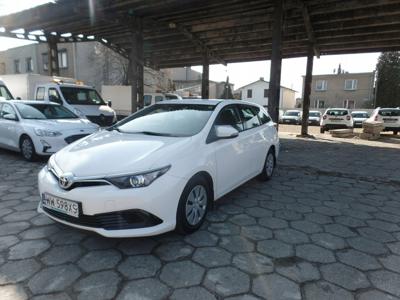 Toyota Auris II Touring Sports Facelifting 1.4 D-4D 90KM 2017