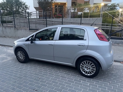 Fiat Grande Punto 2010r, 1,4 77KM, Salon Polski, zadbany, bez wkładu