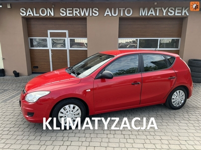 Hyundai i30 I 1,4 109KM Klimatyzacja