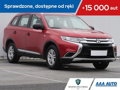 Mitsubishi Outlander III SUV Facelifting 2017 2.0 150KM 2017