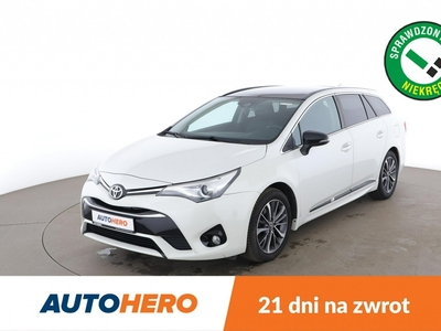 Toyota Avensis IV Executive /skóra /panorama /navi/ grzane fotele /Bi-LED/ kamera/ Blt