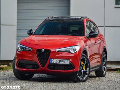 Alfa Romeo Stelvio 2.0 Turbo 16V AT8-Q4 Ti