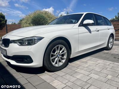 BMW Seria 3 318i GPF Luxury Line