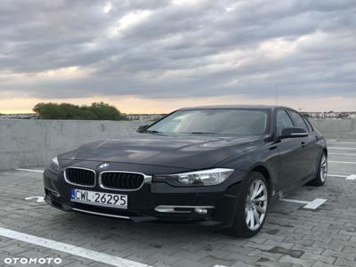 BMW Seria 3 320i Touring xDrive Modern Line