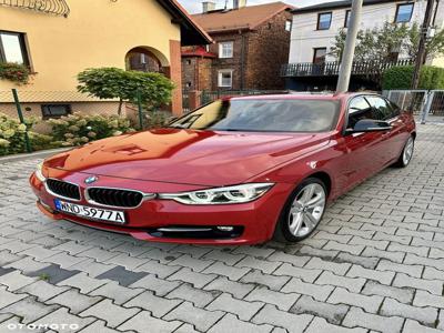 BMW Seria 3 328i xDrive Sport Line