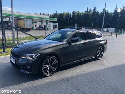 BMW Seria 3 330i xDrive