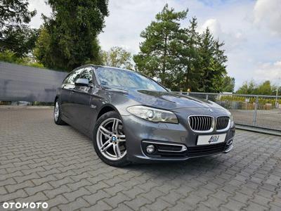 BMW Seria 5 520d Touring Luxury Line