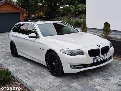 BMW Seria 5 525d Touring