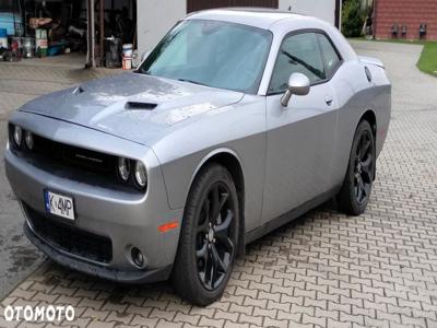 Dodge Challenger Automatik SXT Plus