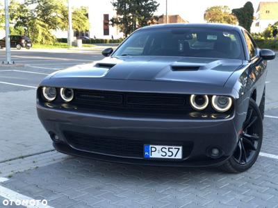 Dodge Challenger Automatik SXT Plus