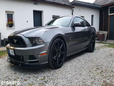 Ford Mustang 3.7 V6 Premium