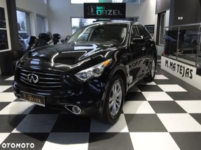 Infiniti QX70