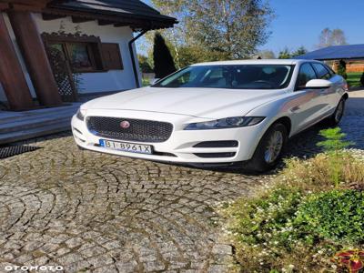 Jaguar F-Pace 2.0 i4D RWD Pure