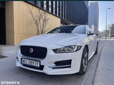 Jaguar XE 2.0 T R-Sport