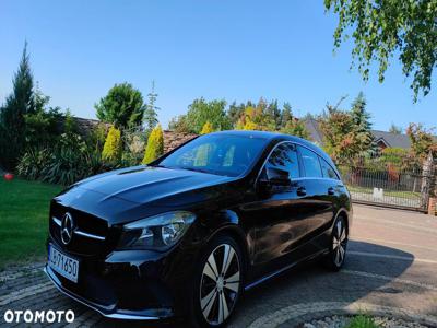 Mercedes-Benz CLA 180 7G-DCT