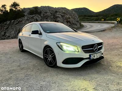 Mercedes-Benz CLA 220 4-Matic AMG Line