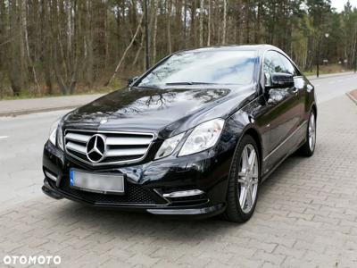 Mercedes-Benz Klasa E 200 CGI Coupe BlueEFFICIENCY Automatik Avantgarde