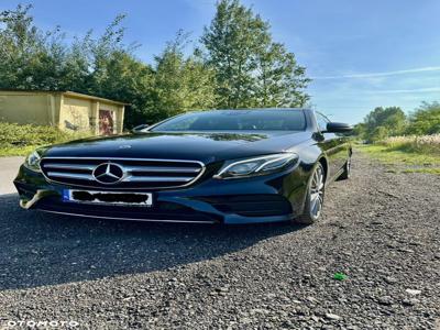 Mercedes-Benz Klasa E 220 d 4-Matic 9G-TRONIC