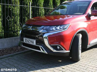 Mitsubishi Outlander 2.0 2WD Invite