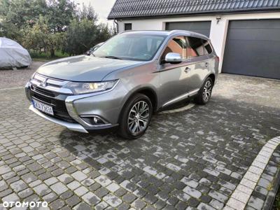 Mitsubishi Outlander 2.2 DID Intense + 4WD