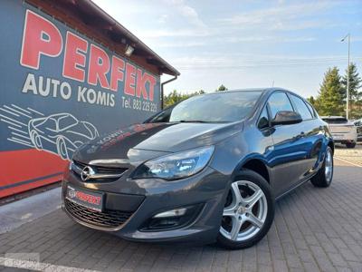 Opel Astra J