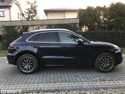 Porsche Macan Standard