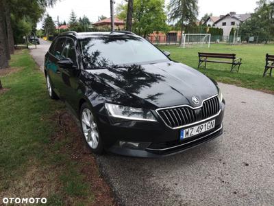 Skoda Superb 2.0 TDI DSG Style