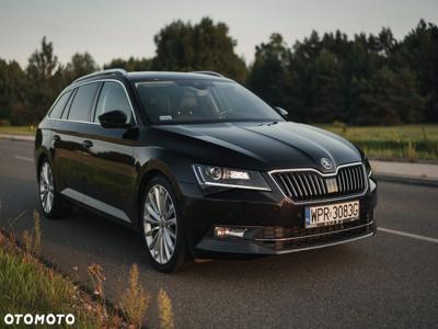 Skoda Superb 2.0 TDI DSG Style