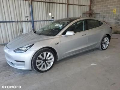 Tesla Model 3 Standard Reichweite Plus Hinterradantrieb