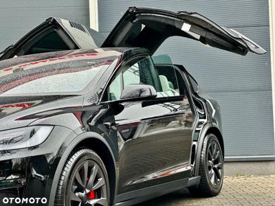 Tesla Model X Plaid