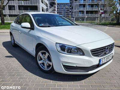 Volvo S60 T3 Drive-E Kinetic