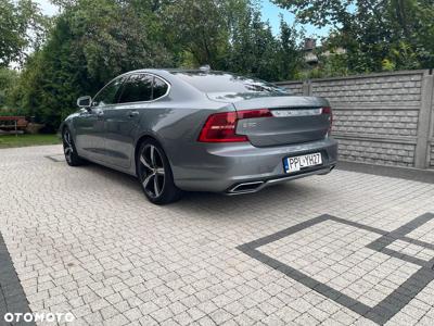 Volvo S90 D4 R-Design