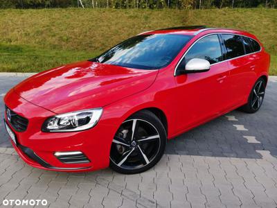 Volvo V60 T6 AWD R-Design Summum