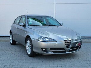 Alfa Romeo 147 1.6 Benzyna, 105KM, Tempomat, Klimatyzacja, Super Stan, AUTO DEAL Piła