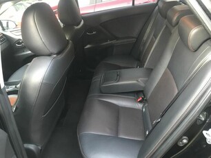 Toyota Avensis 2,0 D-4D Business