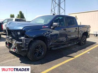 Chevrolet Silverado 5.0 benzyna 2019r. (VALLEJO)