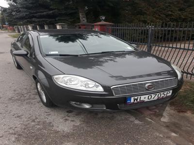 Fiat Linea Sedan 1.4 8v 77KM 2009