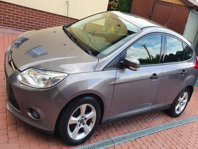 Ford Focus III Hatchback 5d facelifting 1.6 Ti-VCT 105KM 2014