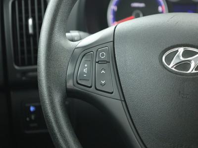 Hyundai i30 2011 1.6 CRDi 91102km klimatyzacja manualna