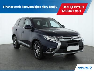 Mitsubishi Outlander III SUV Facelifting 2015 2.2 DI-D 150KM 2015