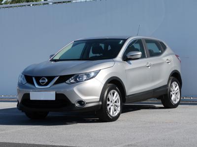 Nissan Qashqai 2015 1.2 DIG