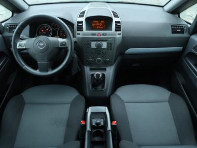 Opel Zafira 2005 1.6 208590km ABS klimatyzacja manualna