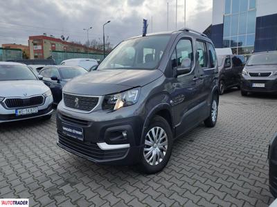 Peugeot Pozostałe 1.2 benzyna 131 KM 2019r. (Kraków, Nowy Targ)