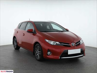 Toyota Auris 1.6 130 KM 2014r. (Piaseczno)