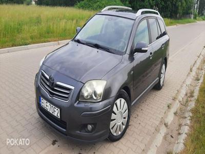 Toyota Avensis Kombi Lift skóra xenon hak