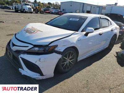 Toyota Camry 2.0 hybrydowy 2021r. (VALLEJO)